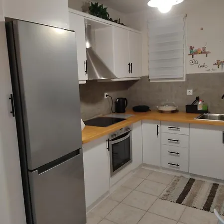 Rania'S House Apartment Aigio Exterior photo